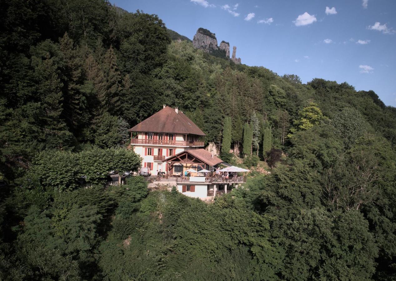 Auberge Du Pont De L'Abime Gruffy Exterior foto